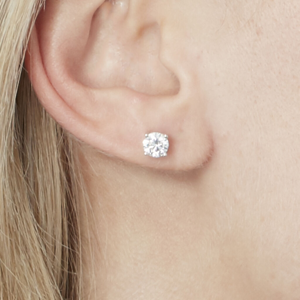 Boucles D'oreilles Puces 4 Griffes Or Blanc Diamant Synthetique