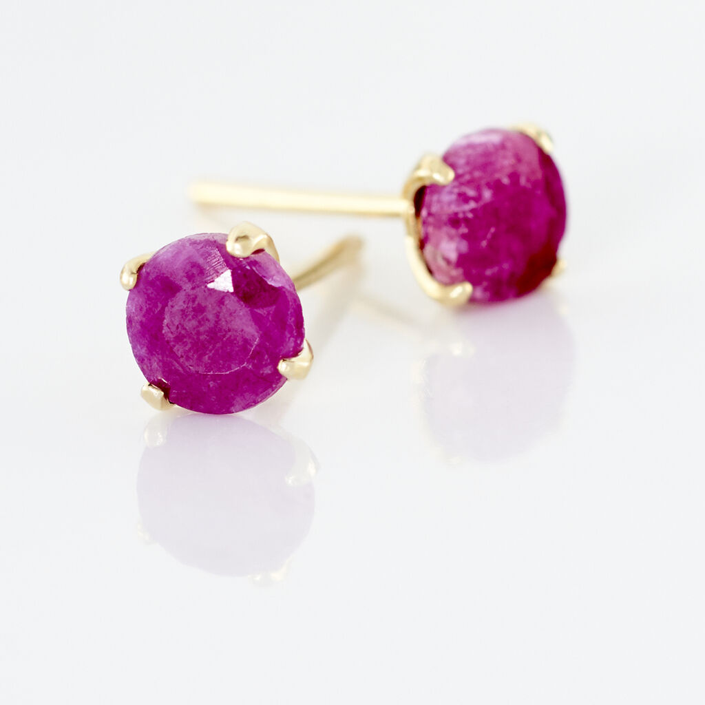 Boucles D'oreilles Puces Elea Serti Griffe Or Jaune Rubis - Clous d'oreilles Femme | Histoire d’Or