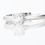 Bague Solitaire Victoria Or Blanc Diamant - Bagues solitaires Femme | Histoire d&rsquo;Or