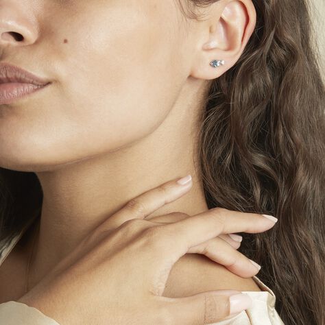 Boucles D'oreilles Pendantes Lauressa Or Blanc Topaze Bleu Oxyde - Clous d'oreilles Femme | Histoire d’Or