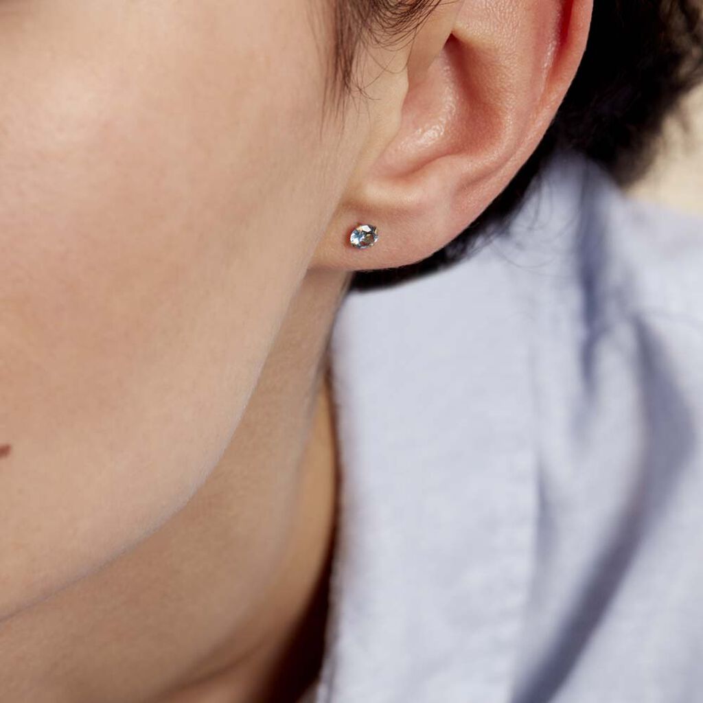 Boucles D'oreilles Puces daria Serti Griffe 3 Or Jaune Oxyde - Clous d'oreilles Femme | Histoire d’Or