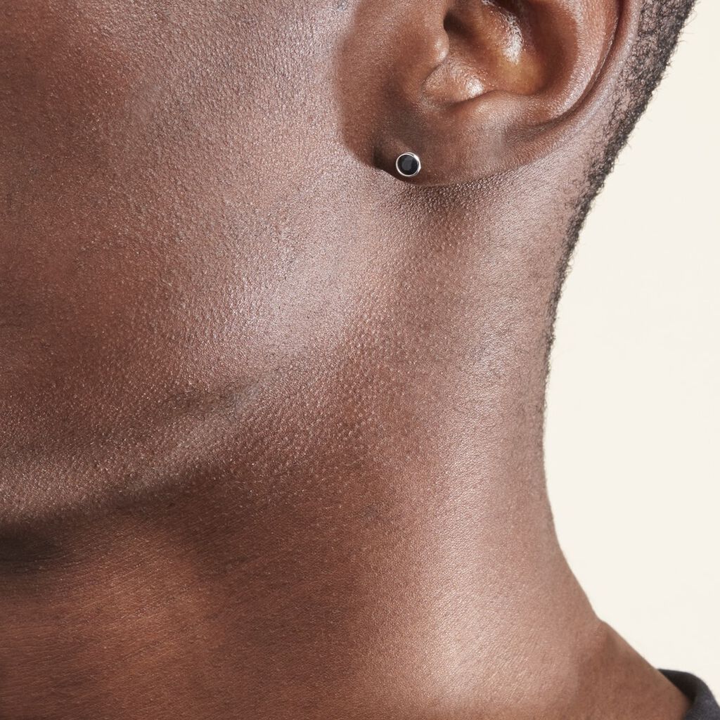 Boucles D'oreilles Puces Edy Serti Clos Or Blanc Saphir - Clous d'oreilles Femme | Histoire d’Or