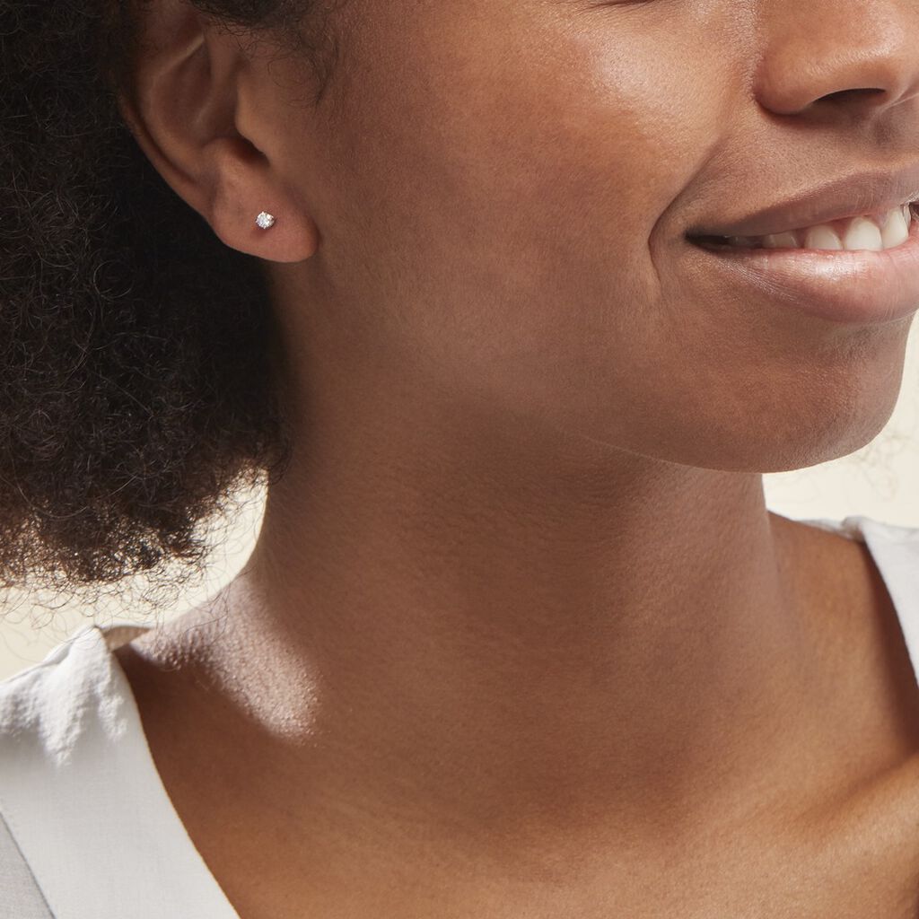 Boucles D'oreilles Puces Aphrodite Or Blanc Diamant - Clous d'oreilles Famille | Histoire d’Or