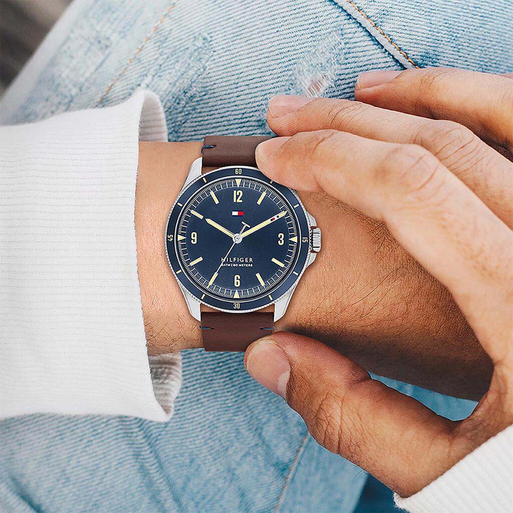 Montre Tommy Hilfiger Maverick Bleu - Montres Homme | Histoire d’Or
