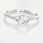 Bague Evita Or Blanc Oxyde De Zirconium - Bagues solitaires Femme | Histoire d&rsquo;Or