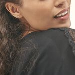 Boucles D'oreilles Puces Edy Serti Clos Or Jaune Topaze - Clous d'oreilles Femme | Histoire d&rsquo;Or