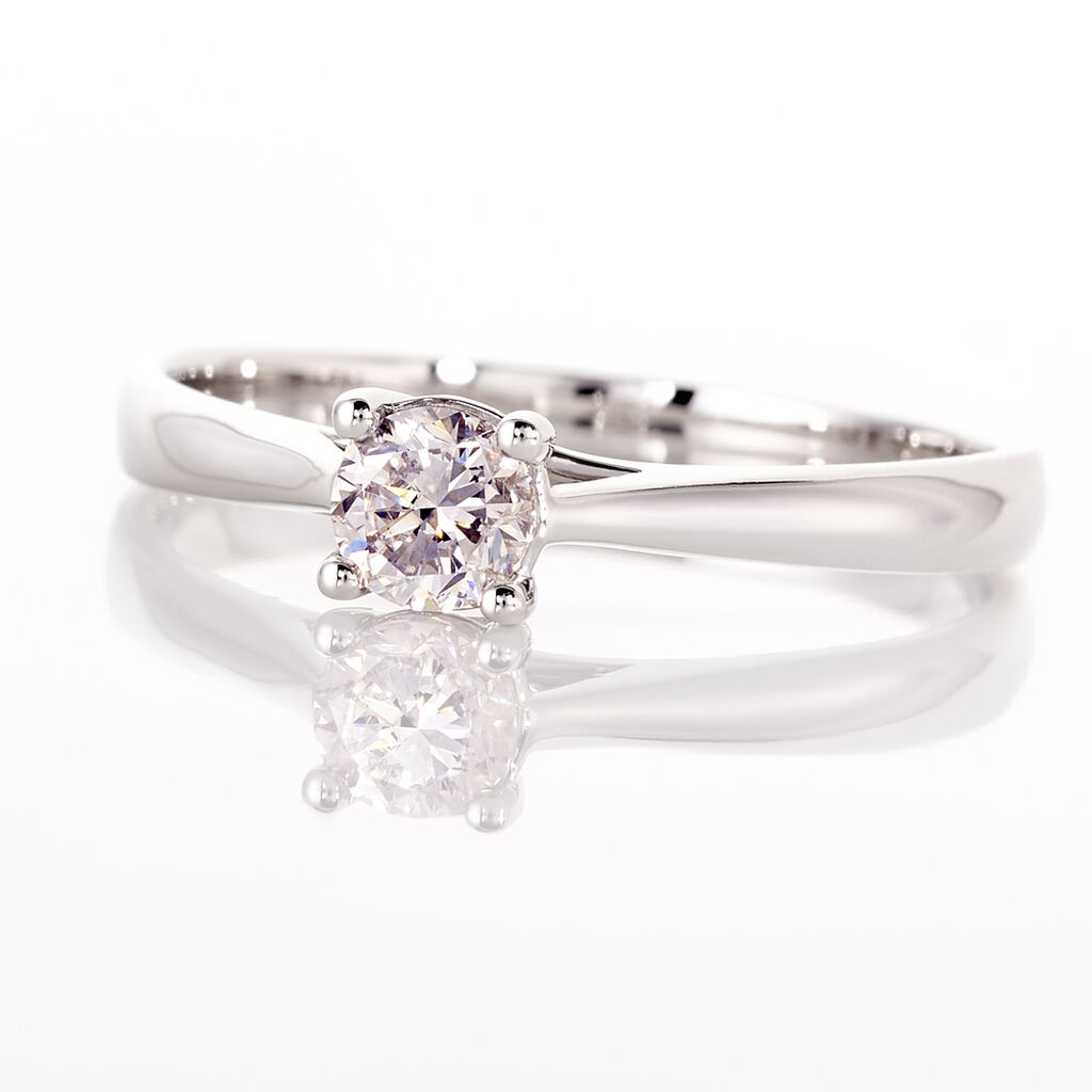 Bague Solitaire Victoria Or Blanc Diamant - Bagues solitaires Femme | Histoire d&rsquo;Or