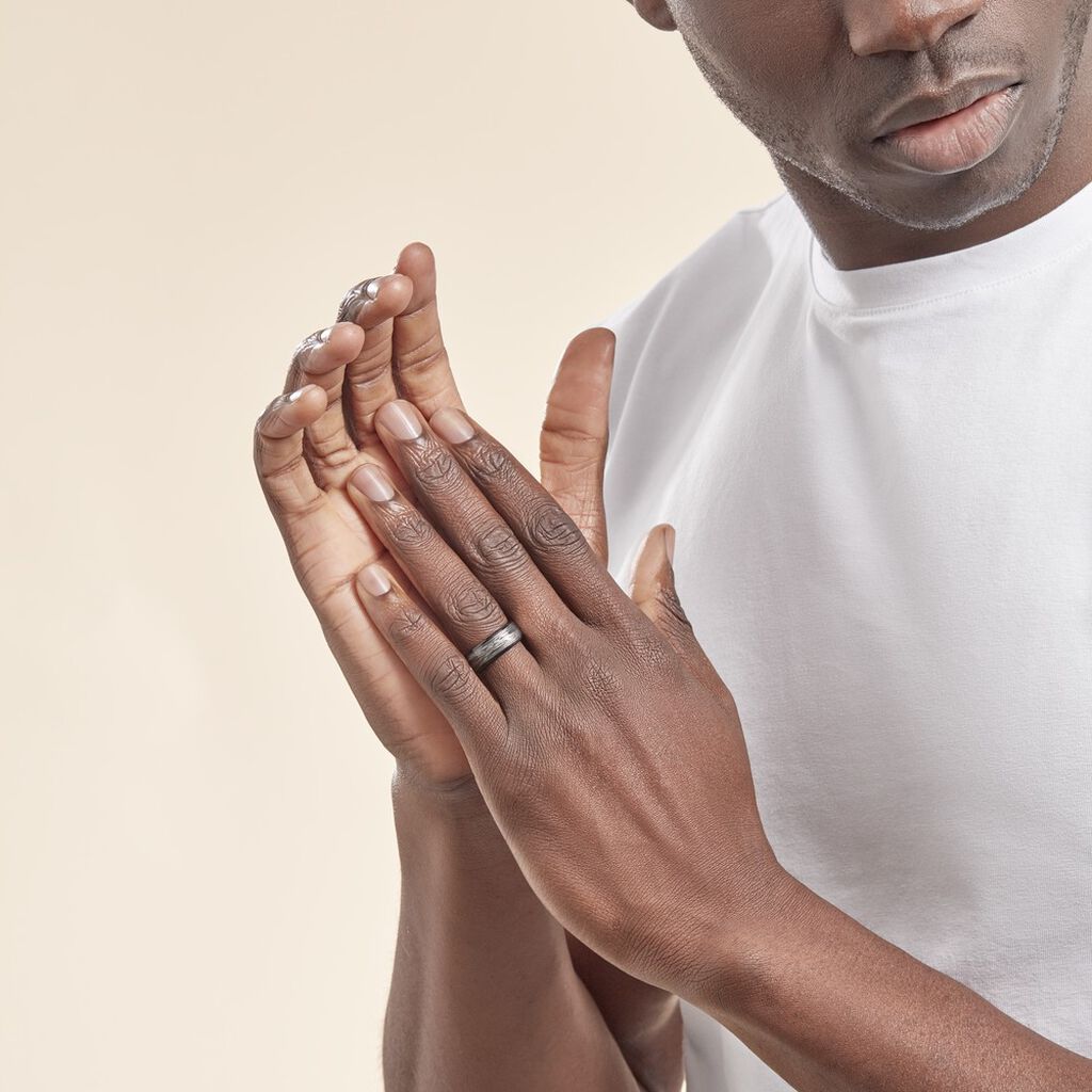 Bague Jourdan Homme Liorin Acier Bicolore Noir Et Blanc Tungstene - Bagues avec pierre Homme | Histoire d’Or