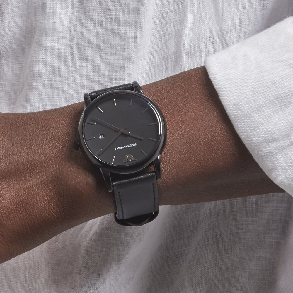Montre emporio clearance armani noir