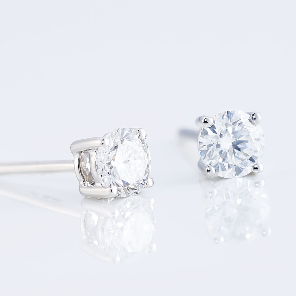 Boucles D'oreilles Puces 4 Griffes Or Blanc Diamant Synthetique - Clous d'oreilles Femme | Histoire d’Or