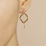 Cr&eacute;oles Elyette Carre Ajoure Or Jaune - Boucles d'oreilles cr&eacute;oles Femme | Histoire d&rsquo;Or