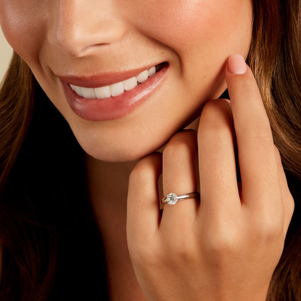 Bague Solitaire Platine 950/1000 Diamant 0.70Ct Serti 4 Griffes - Bagues solitaires Femme | Histoire d’Or