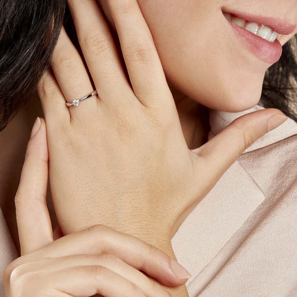 Bague Solitaire Victoria Or Blanc Diamant - Bagues solitaires Femme | Histoire d’Or
