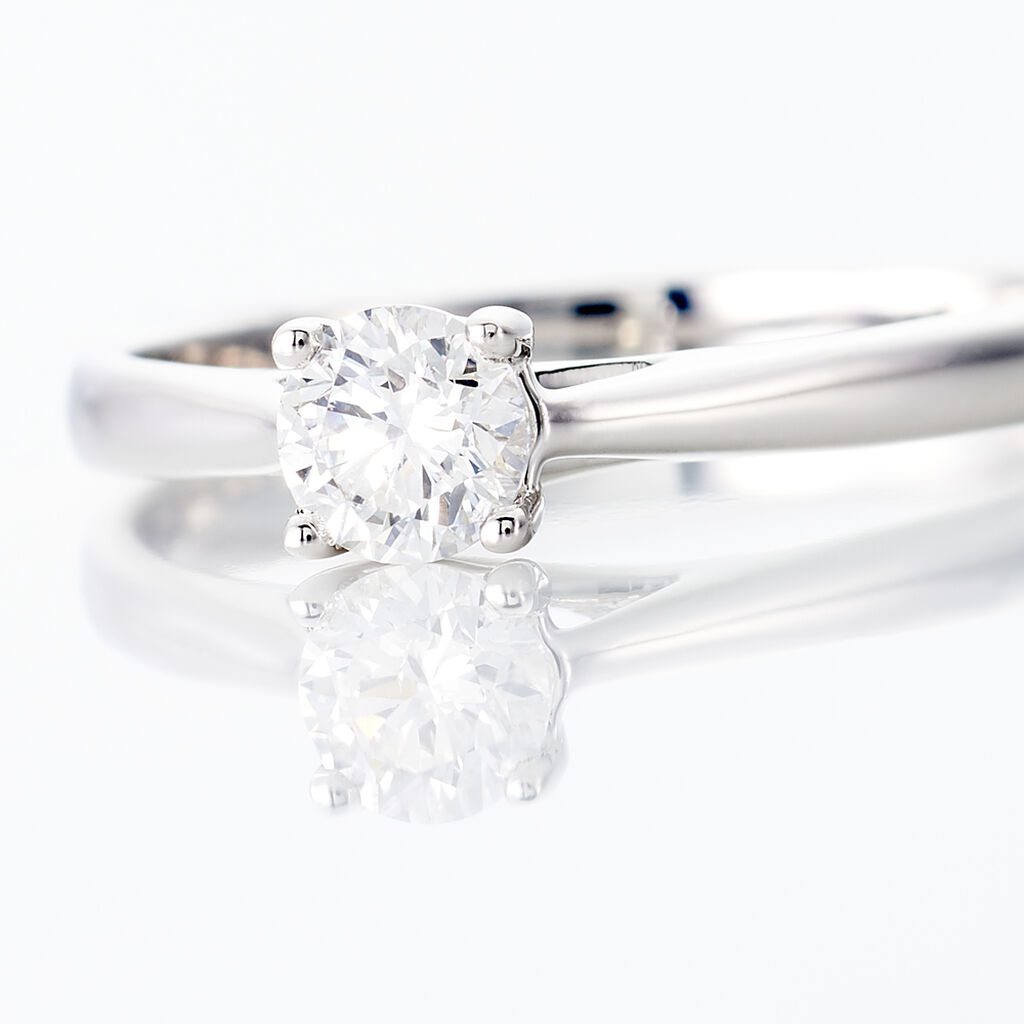 Bague Solitaire Victoria Or Blanc Diamant - Bagues solitaires Femme | Histoire d&rsquo;Or