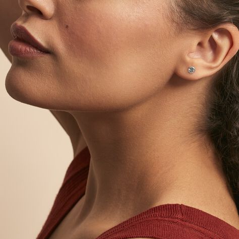 Boucles D'oreilles Puces Edy Serti Clos Or Blanc Topaze - Clous d'oreilles Femme | Histoire d’Or