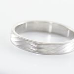 Alliance Marcello Ruban Plat Or Blanc - Alliances Unisex | Histoire d&rsquo;Or