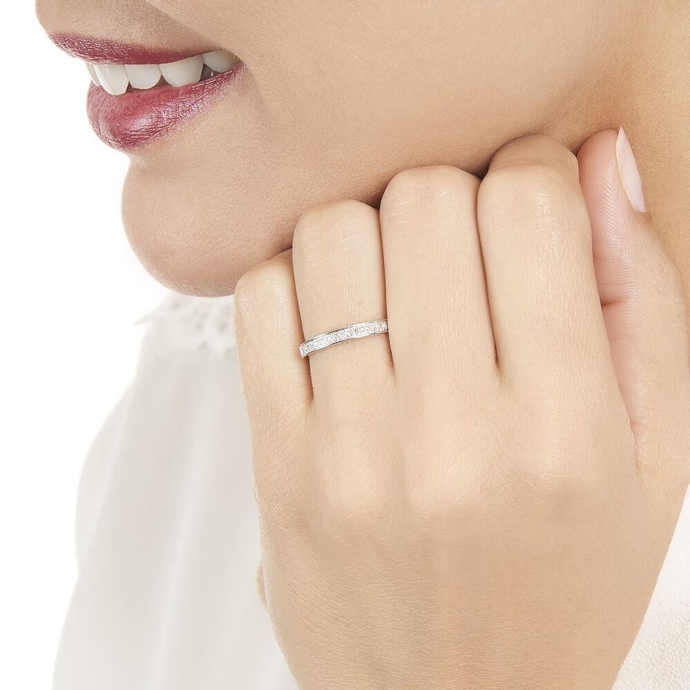 Anneau avec diamant