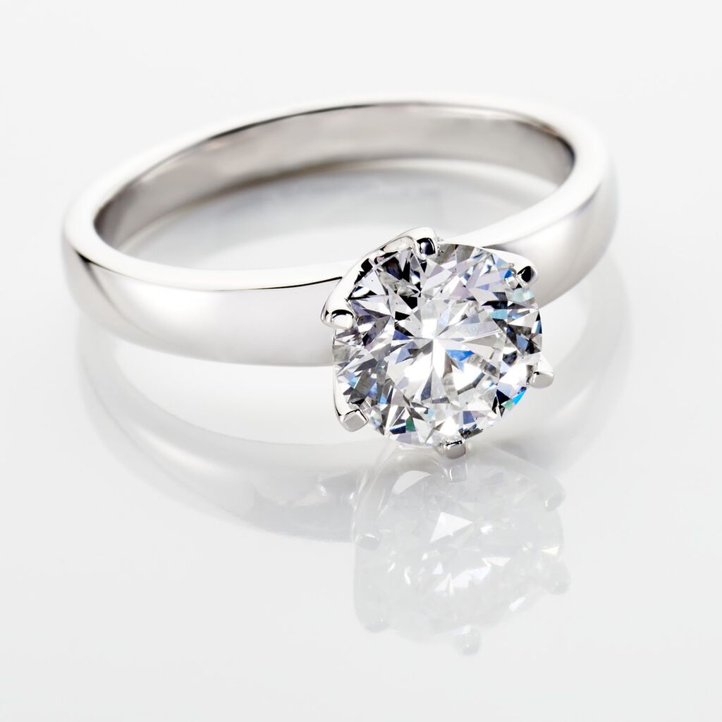Bague Solitaire Natalia Or Blanc Diamant Synthetique - Bagues solitaires Femme | Histoire d’Or