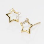 Boucles D'oreilles Puces Camomille Or Jaune Oxyde De Zirconium - Clous d'oreilles Enfant | Histoire d&rsquo;Or