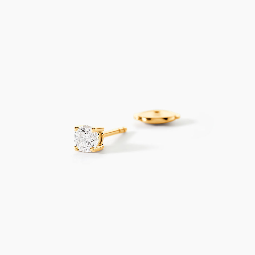 Boucles D'oreilles Puces 4 Griffes Or Jaune Diamant Synthetique - Clous d'oreilles Femme | Histoire d&rsquo;Or