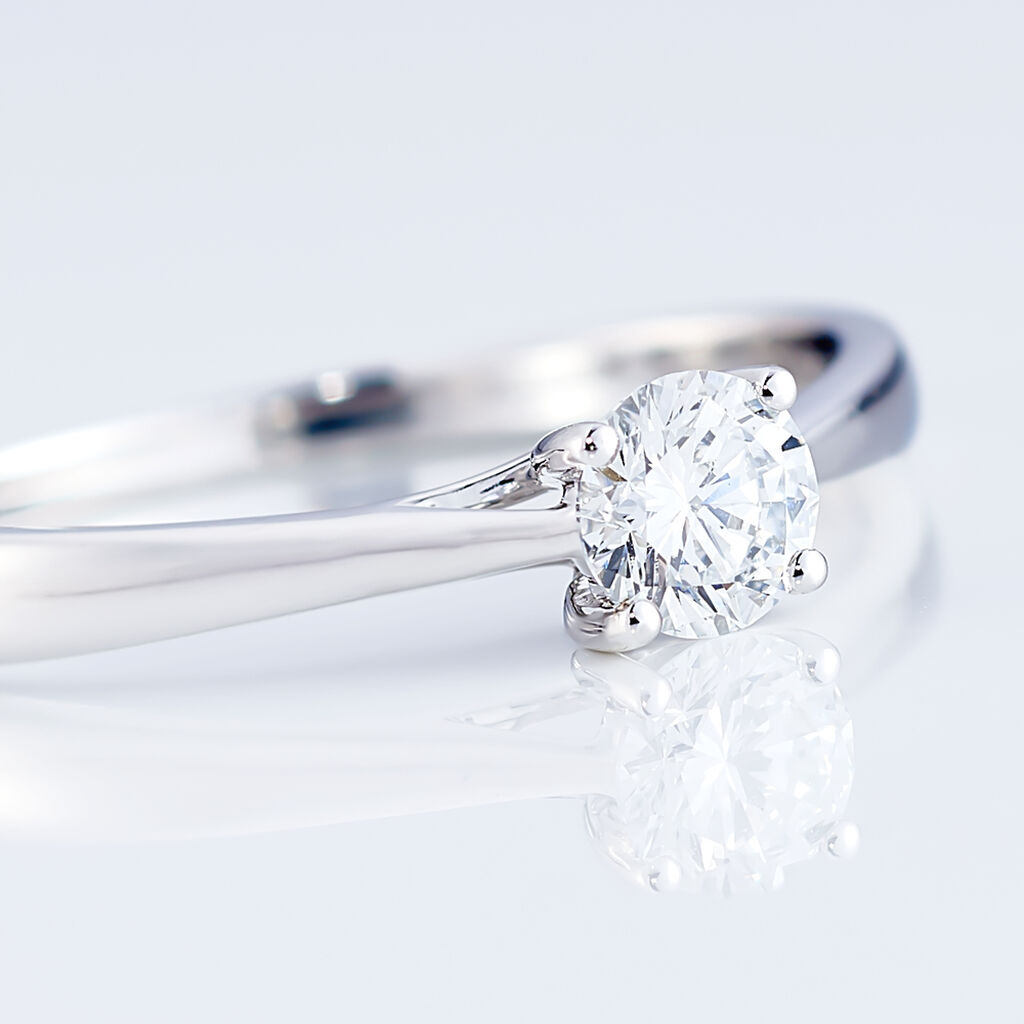 Bague Solitaire Fiona Or Blanc Diamant Synthetique - Bagues solitaires Femme | Histoire d’Or
