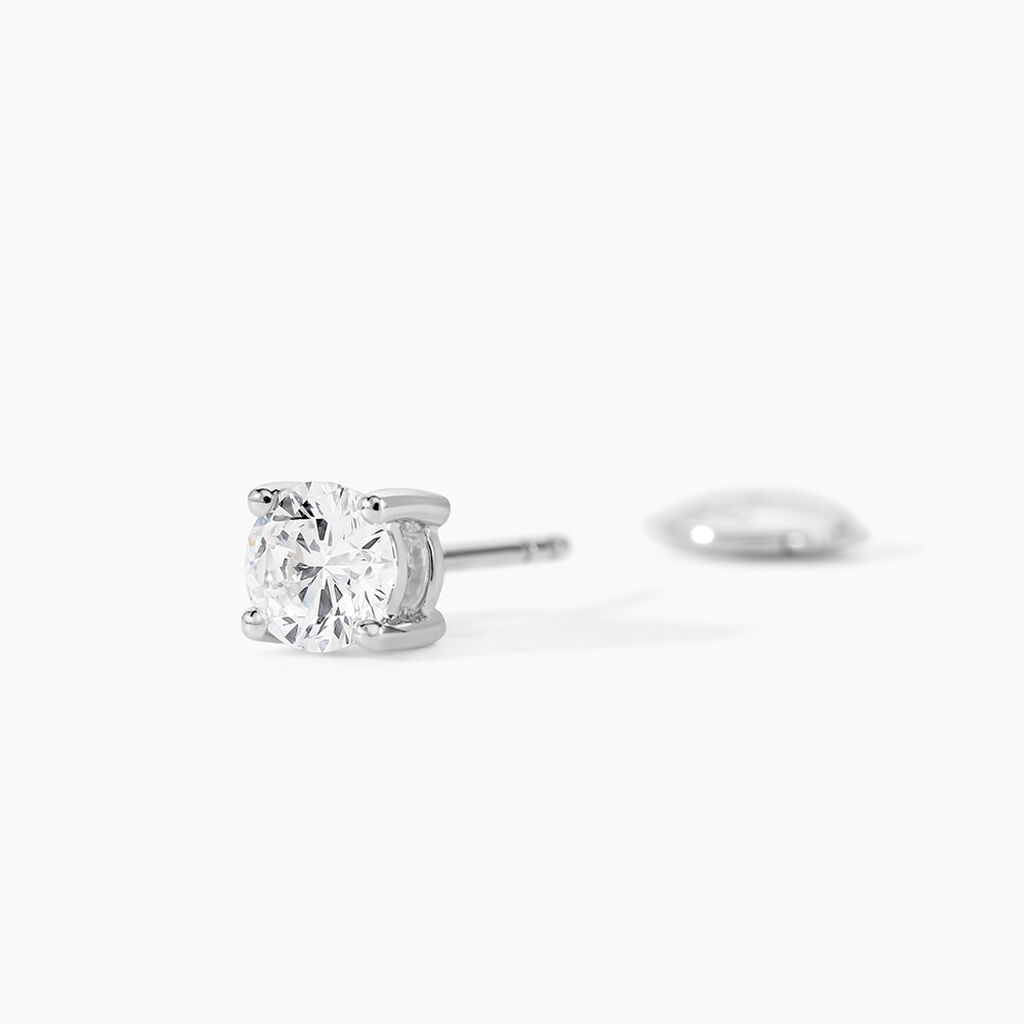 Boucles D'oreilles Puces 4 Griffes Or Blanc Diamant Synthetique - Clous d'oreilles Femme | Histoire d&rsquo;Or