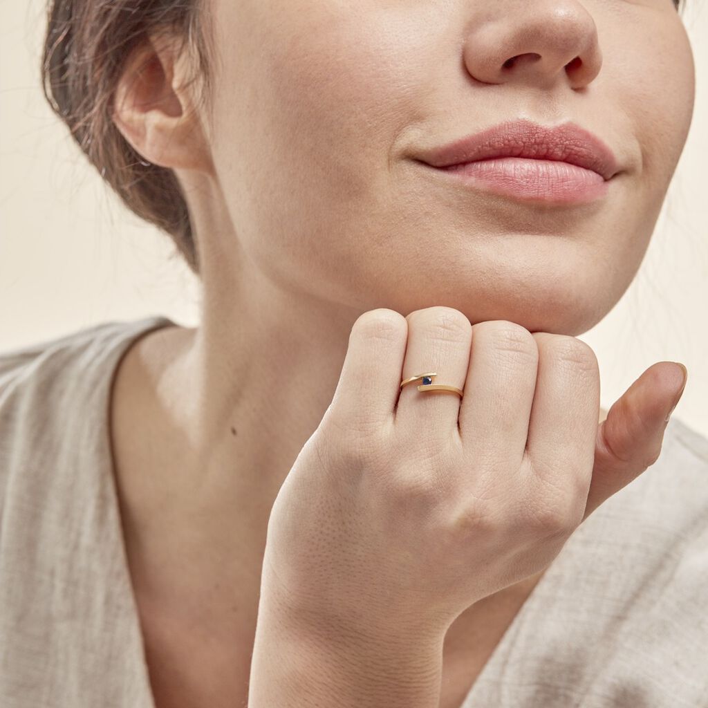 Bague Serti Couteau Or Jaune Saphir - Bagues solitaires Femme | Histoire d’Or