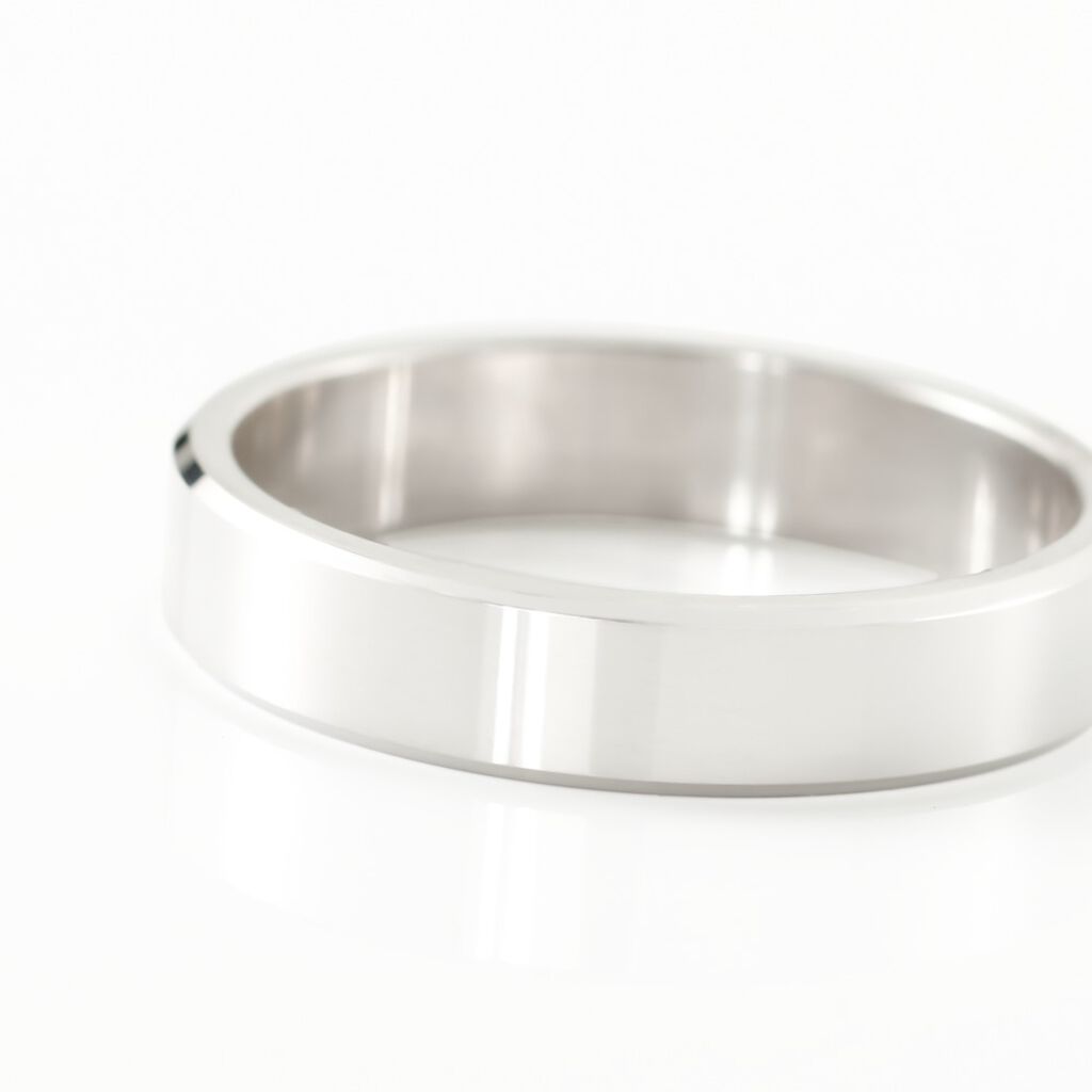 Alliance Inayah Ruban Plat Argent Blanc - Alliances Famille | Histoire d&rsquo;Or