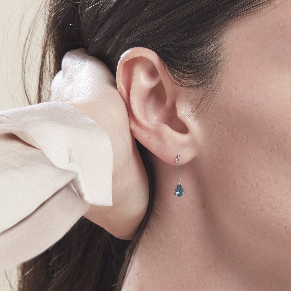 Boucles D'oreilles Pendantes Lemmy Or Blanc Topaze Bleu London - Clous d'oreilles Femme | Histoire d’Or